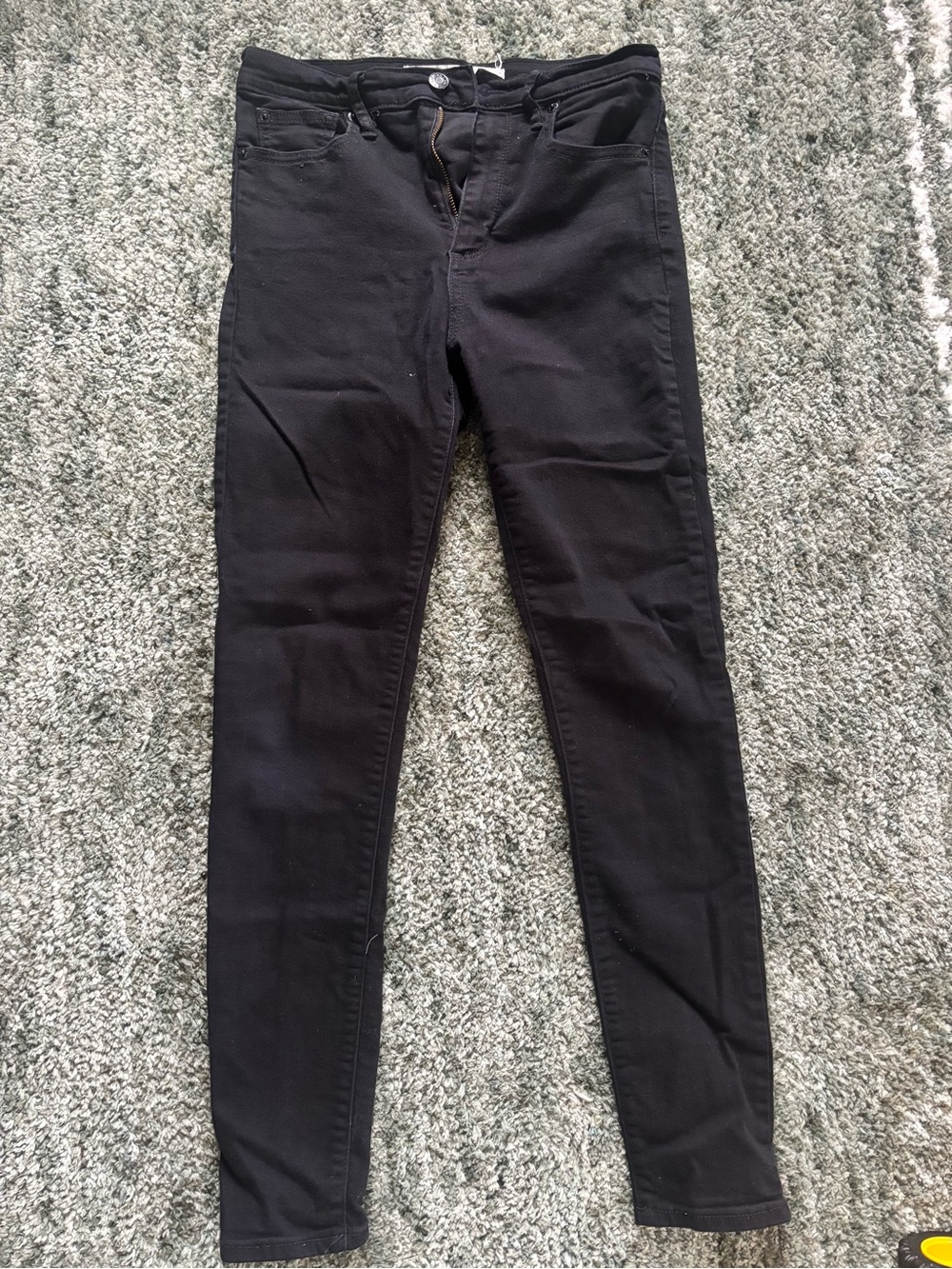 Gap Women’s Skinny Black Pants